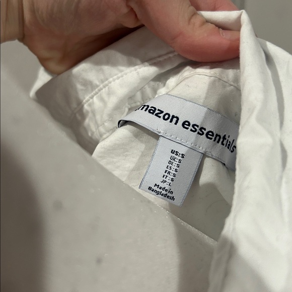 Amazon White Button-Down Shirt - Picture 3 of 3